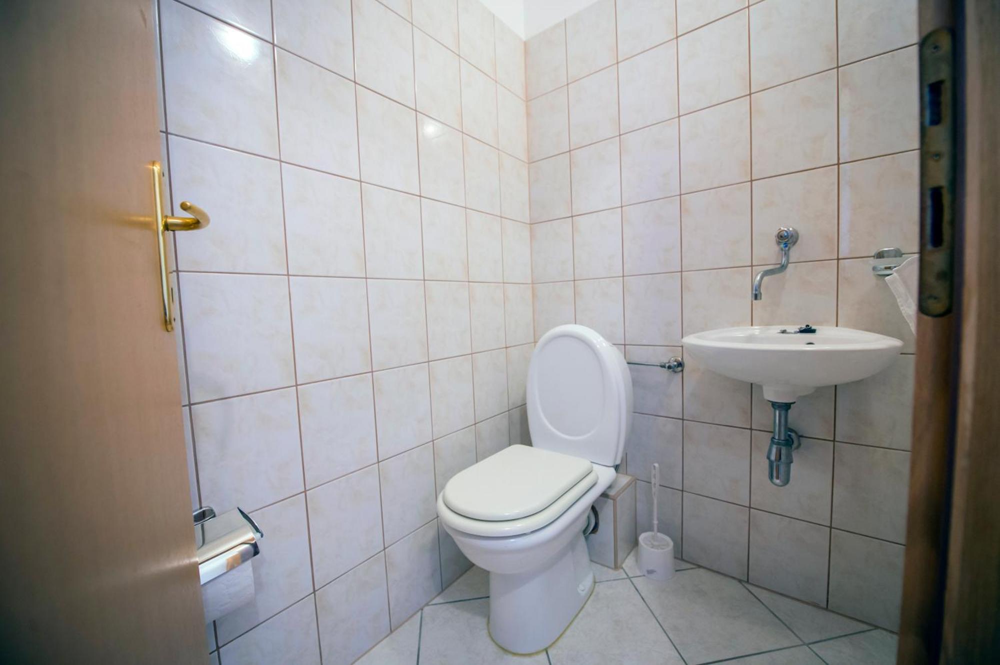 Apartments Nena Подстрана Екстер'єр фото