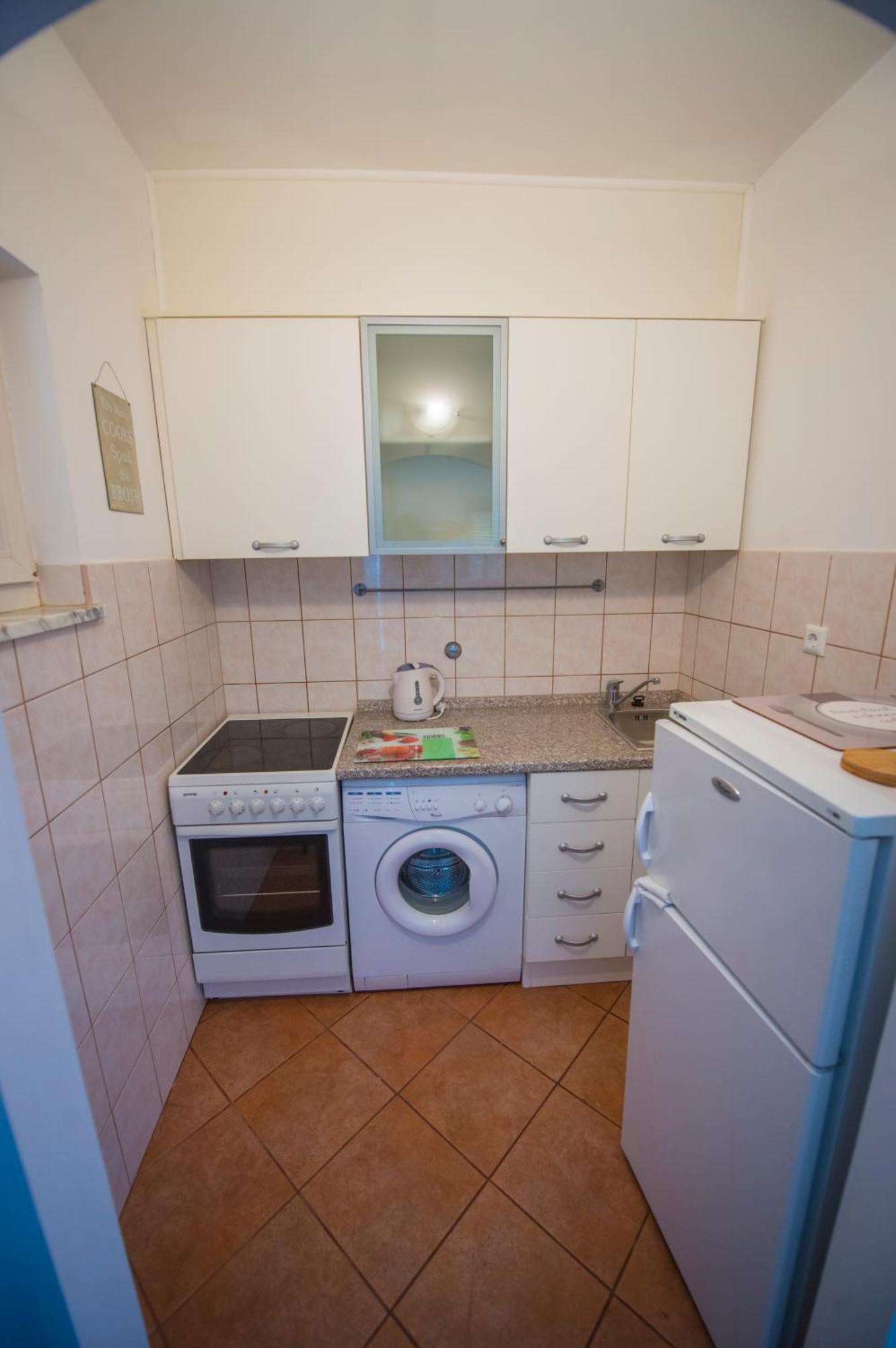 Apartments Nena Подстрана Екстер'єр фото