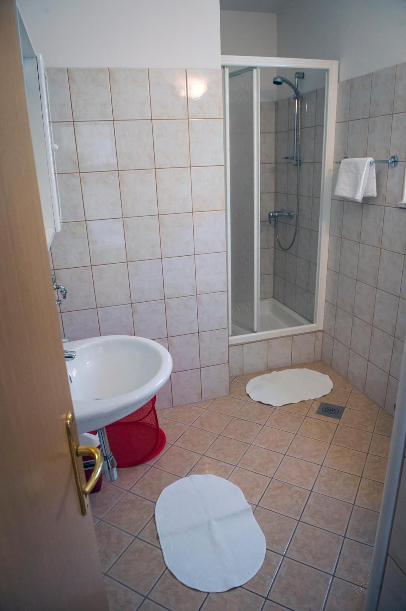 Apartments Nena Подстрана Екстер'єр фото