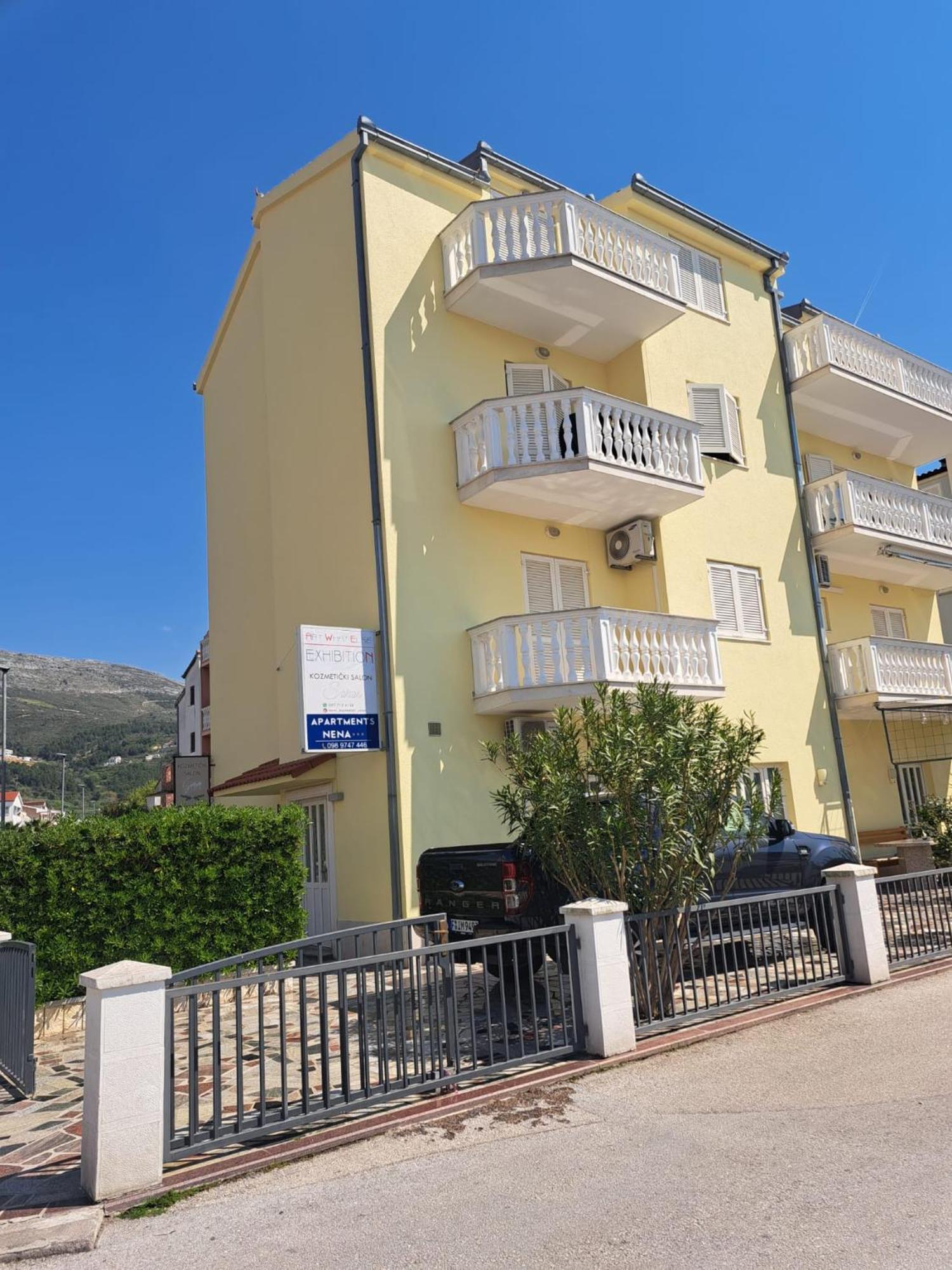 Apartments Nena Подстрана Екстер'єр фото
